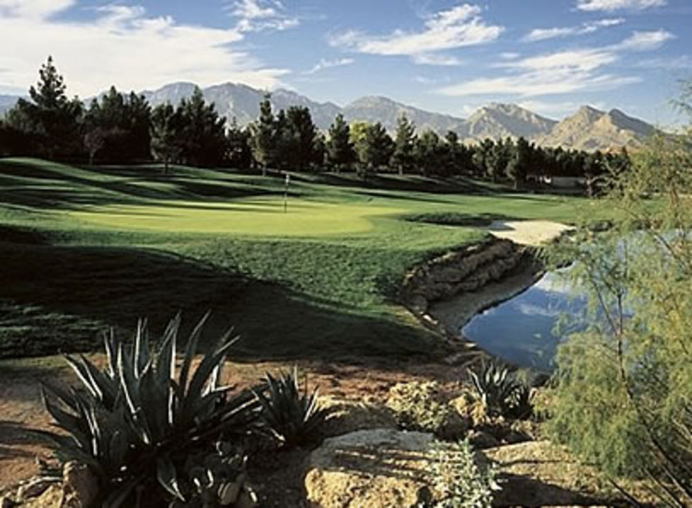 Course photo for Badlands Golf Club