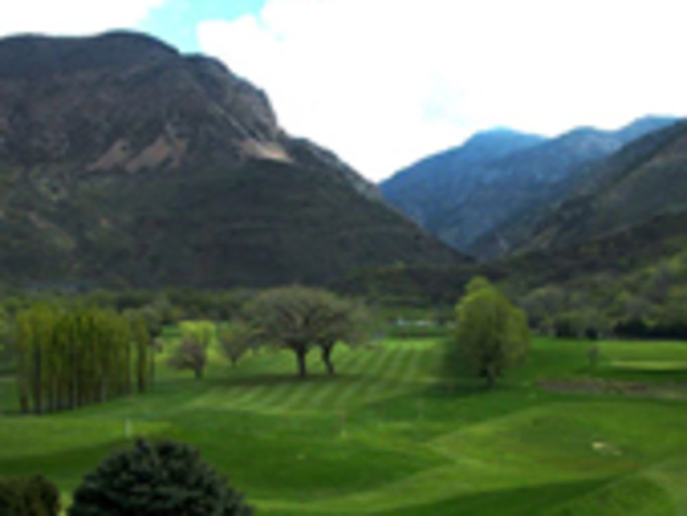 Course photo for El Monte Golf Course