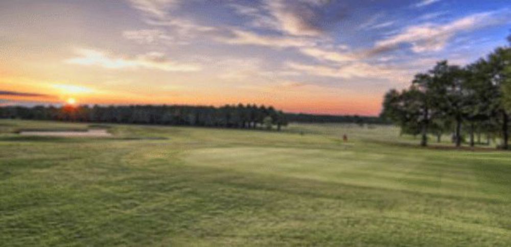 Course photo for Applewood Golf Course