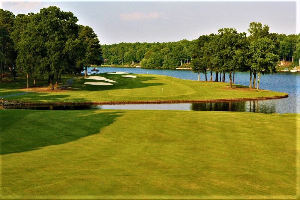 Course photo for Carolina Trace Country Club - Lake Course