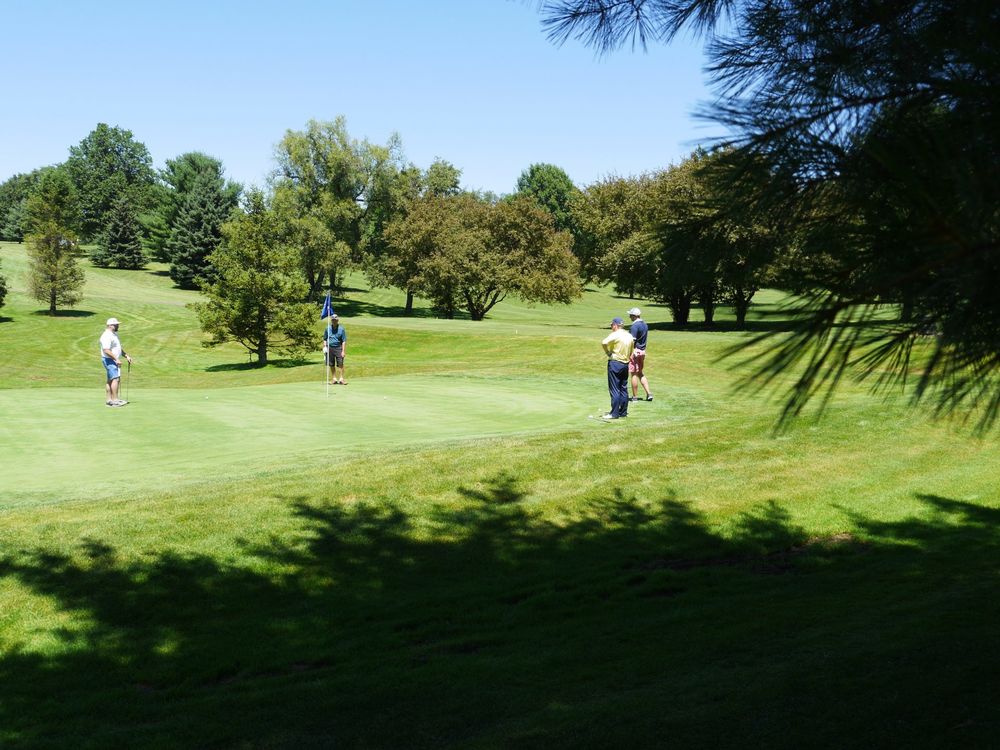 Course photo for Suncrest Golf Course