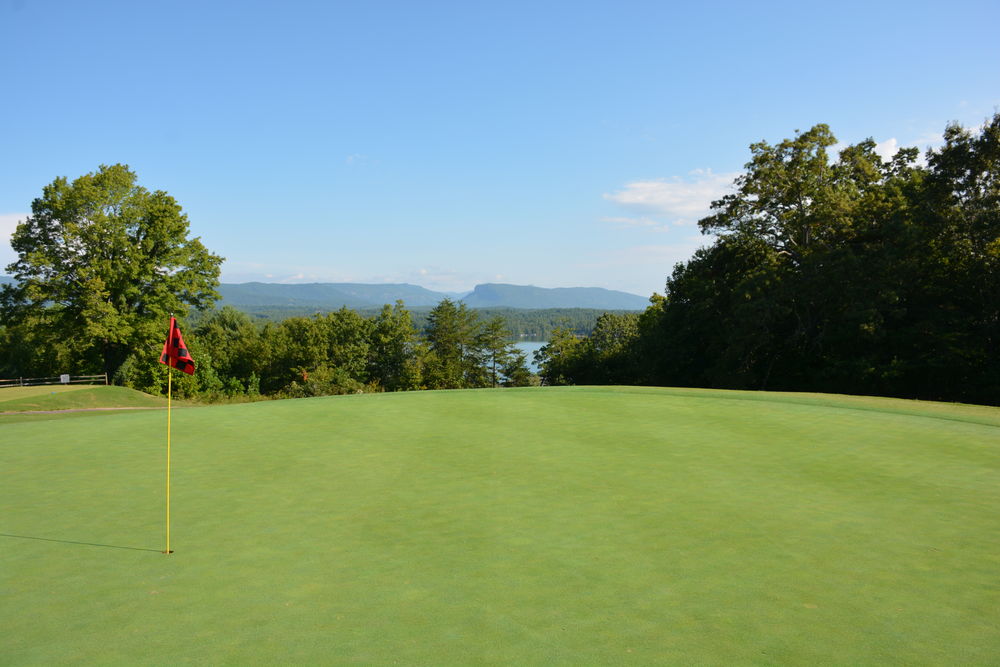 Course photo for Marion Lake Club